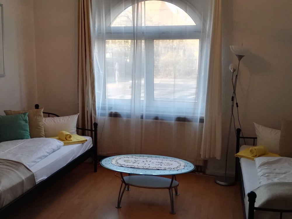 Harsdörffer Apartment 10/27