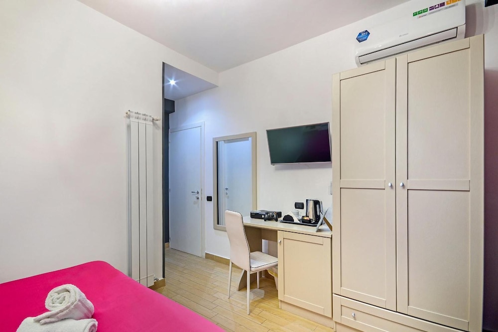 B&B Sorrento Queen 10/50