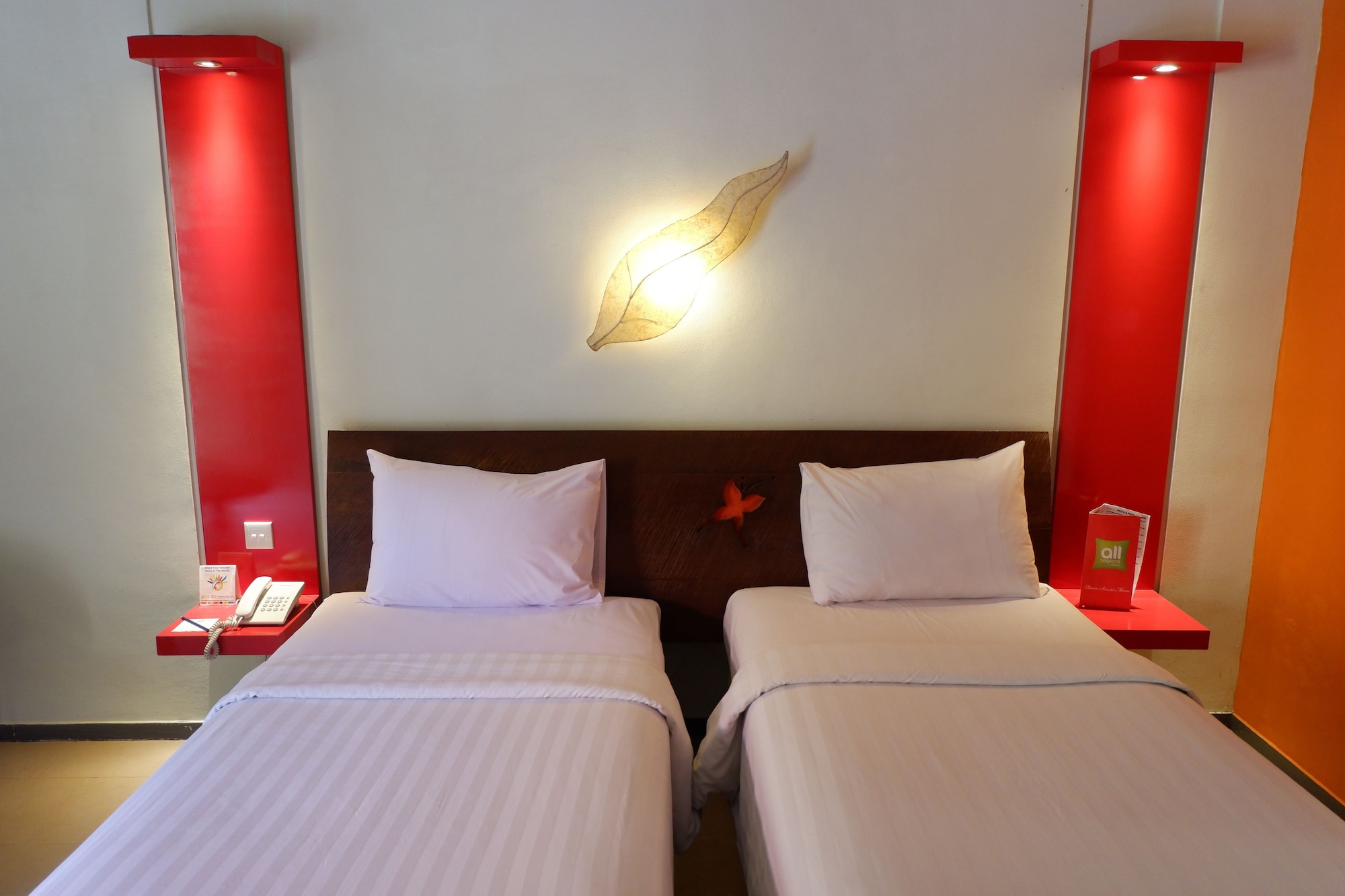 Tribe, Twin Beds