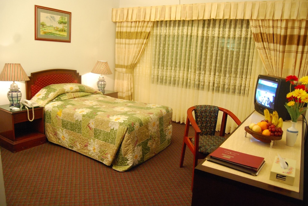 Rigs Inn 8/27