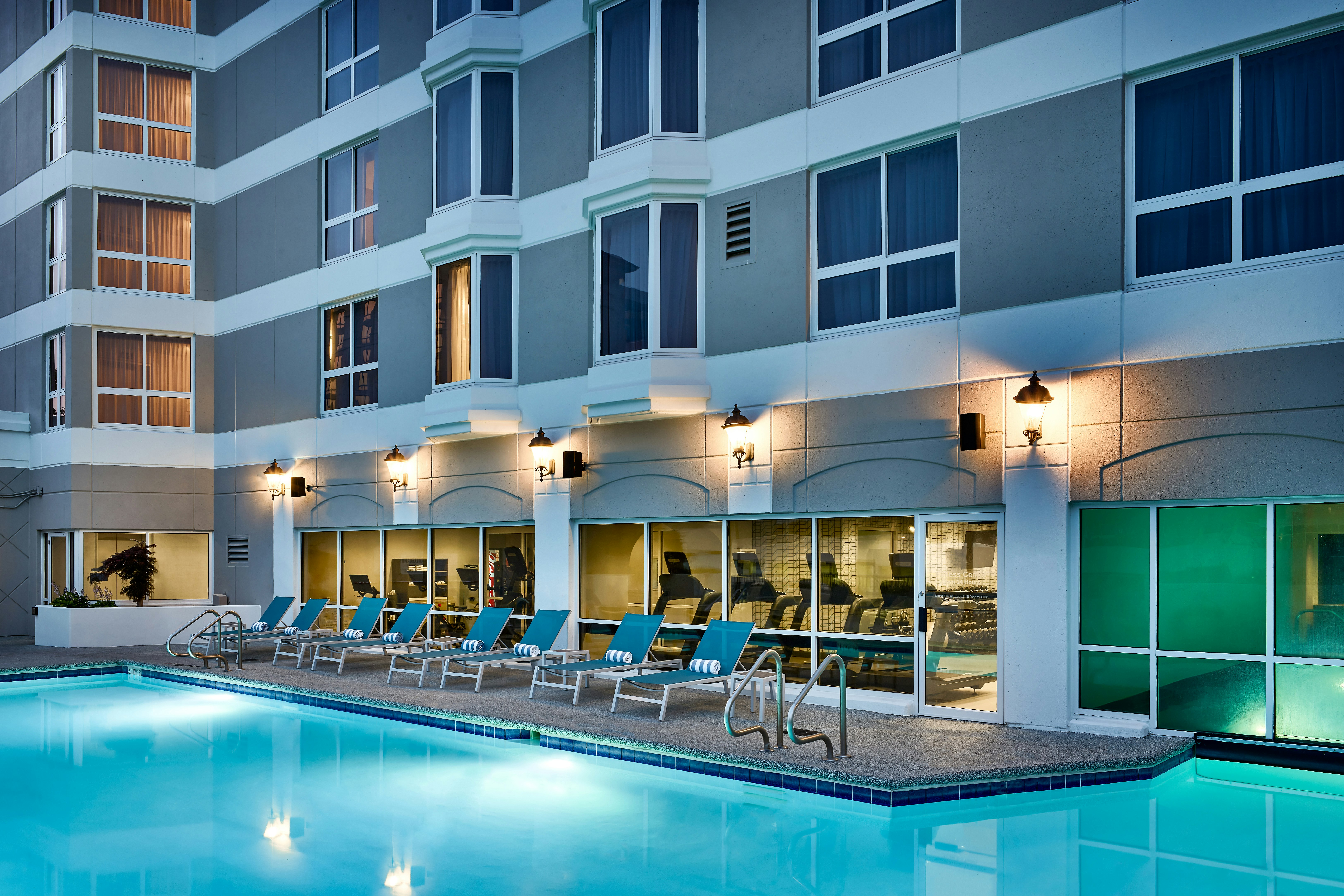Hilton Kansas City Country Club Plaza 4/50