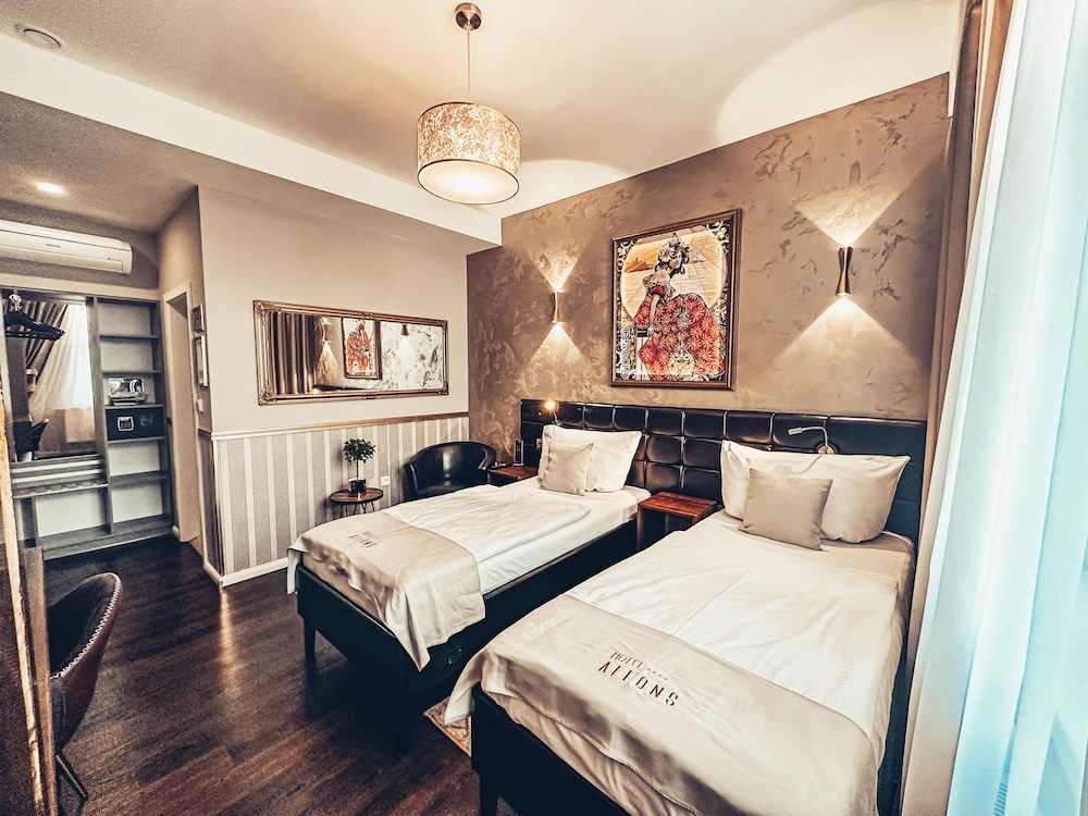 Alfons Boutique Hotel 34/75