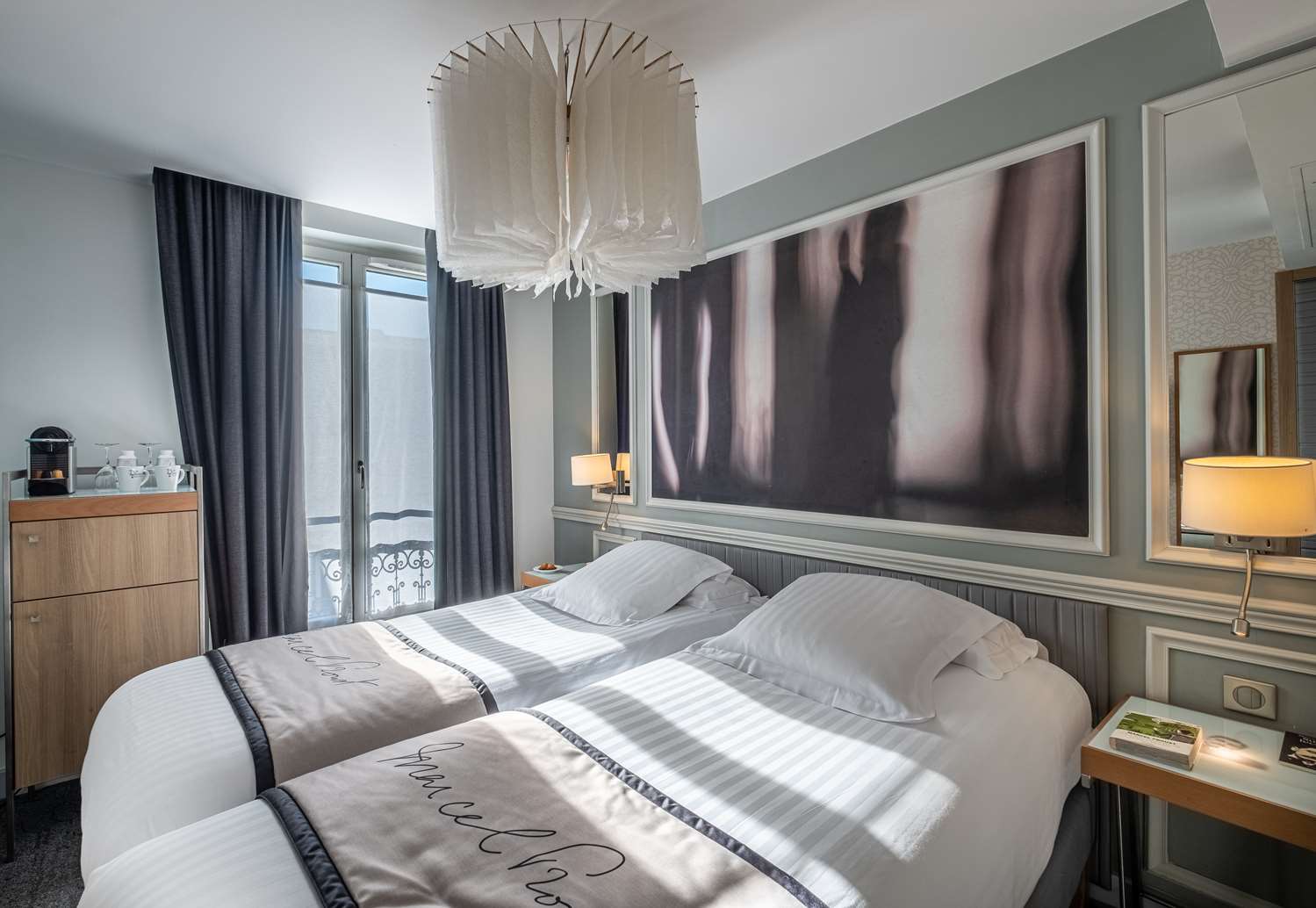 Superior, Twin Beds