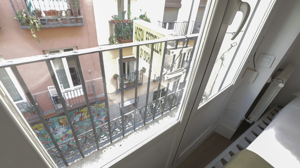 Hostal La Estrella 30/36