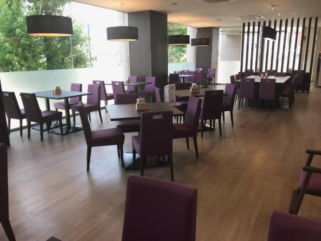 Kochi Hotel 35/42