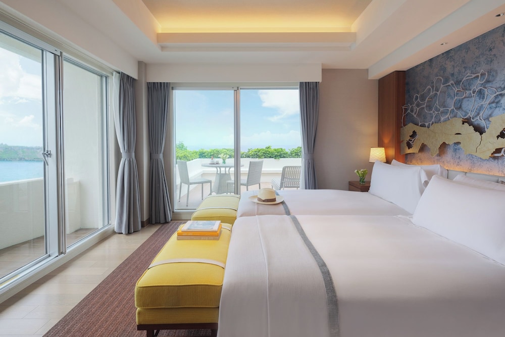 Bay, Suite, Single Bed, Club Lounge Access
