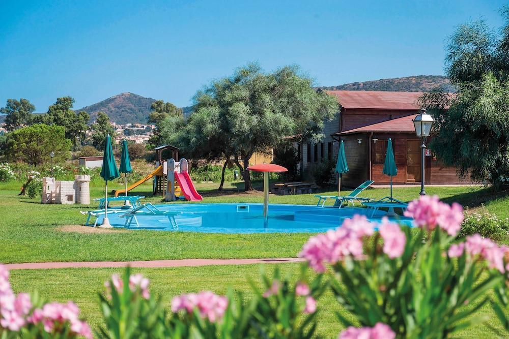 Villaggio Baia Dei Pini 52/62