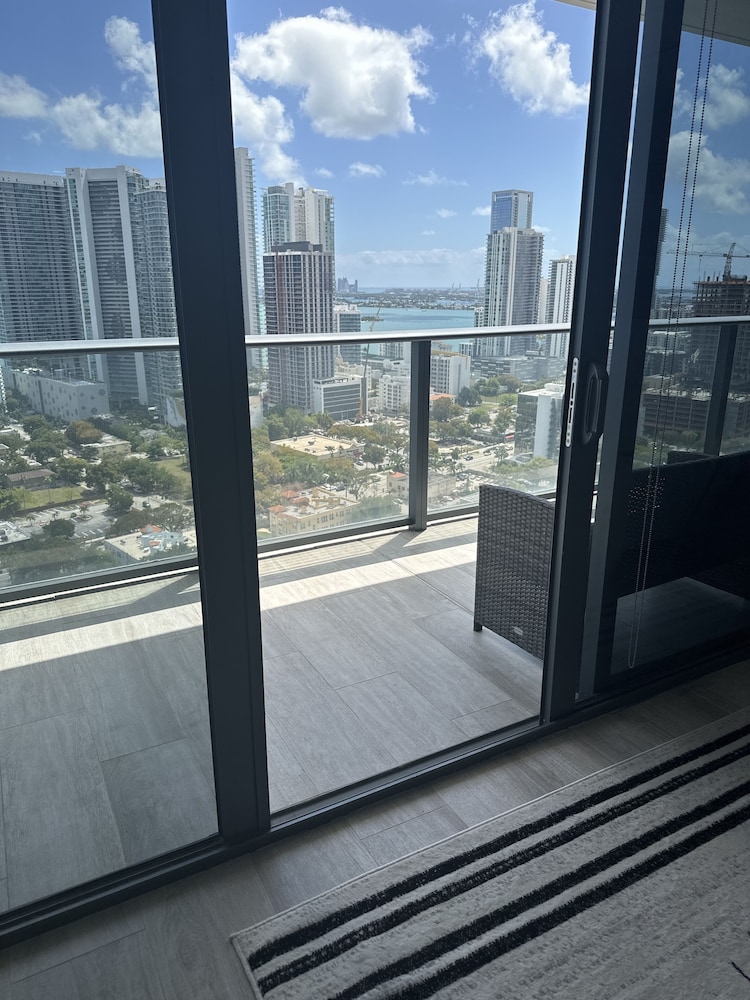 Hyde Midtown Miami 33/70