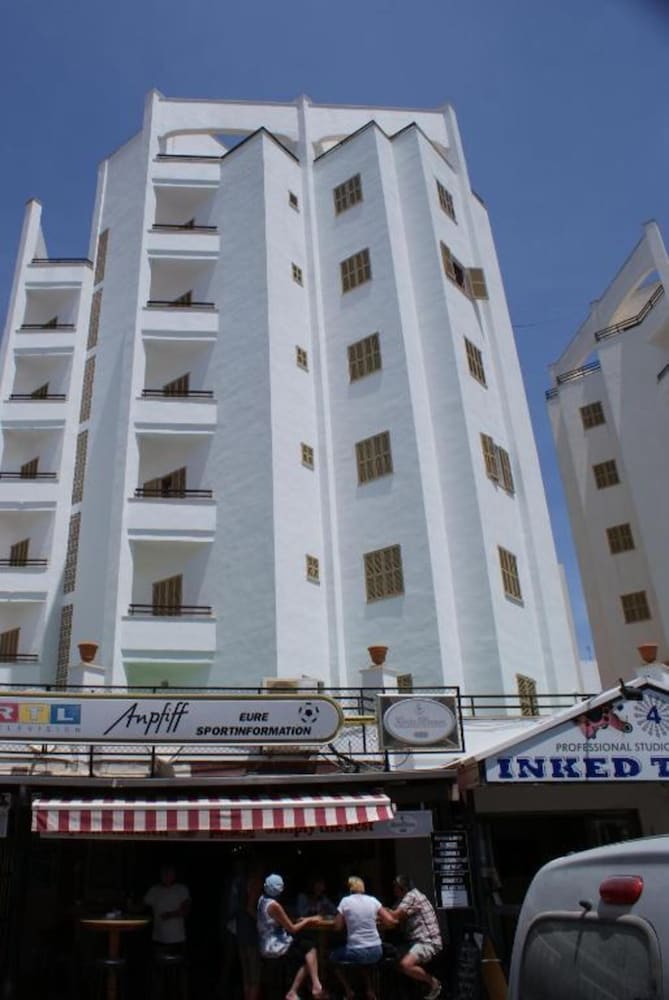 R2 Cala Millor Beach Apartment 3/50