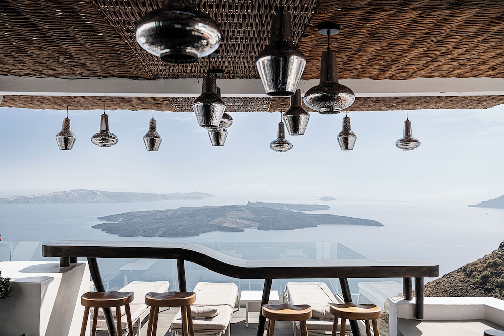On The Rocks Santorini - Adults only 64/67