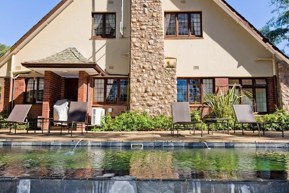 Eagle Wind Manor 39/41