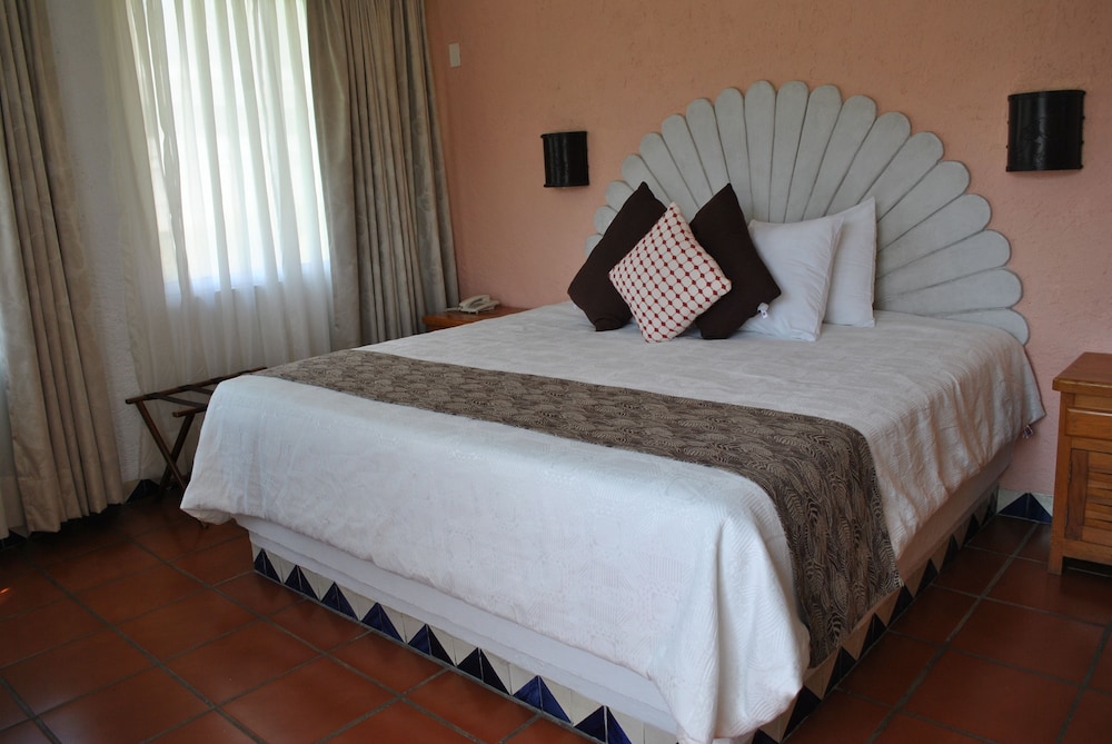 Hotel Real del Valle 8/50