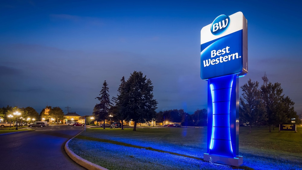 Best Western Parkway Inn Conference Centre 1/49