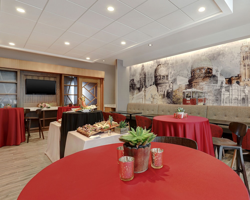 Hyatt Place Ottawa West 34/50