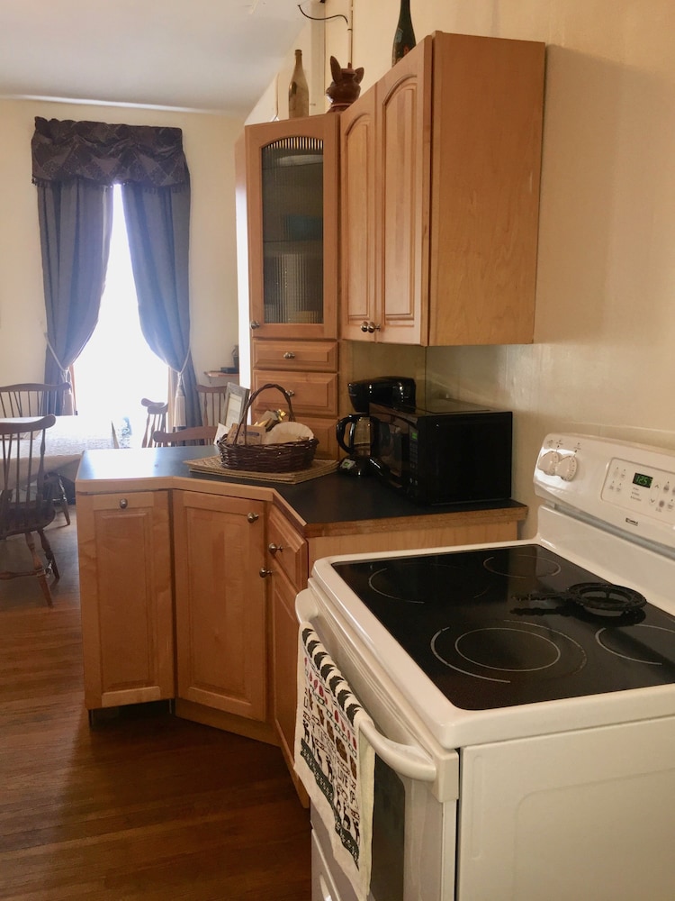Historic Capitol Hotel Vacation Suites 4/32