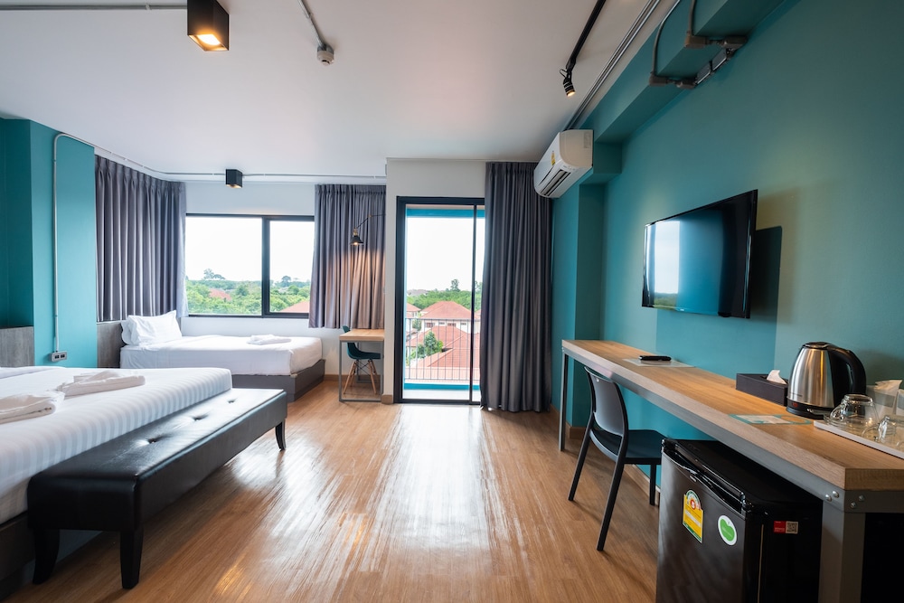 S.22 Hotel Suratthani 49/64