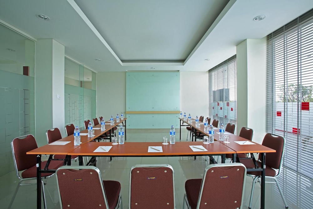 Amaris Hotel Pakuan Bogor 39/41