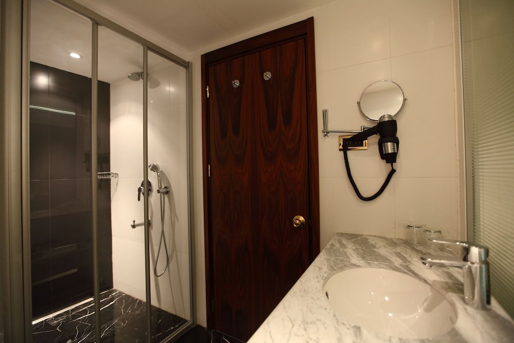 Victory Hotel & Spa Istanbul 38/38