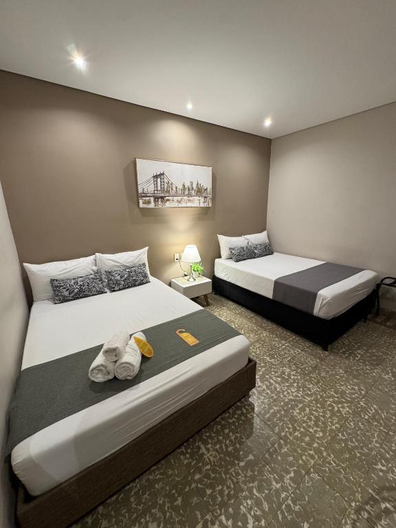 Room, Twin Beds