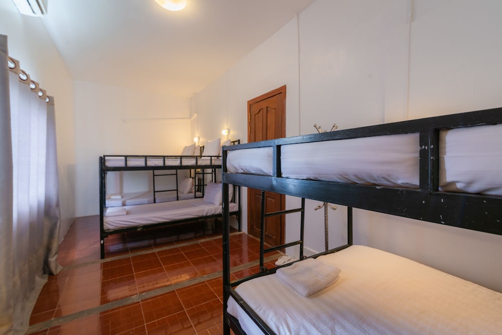 Five Rose Siem Reap Hostel 4/30