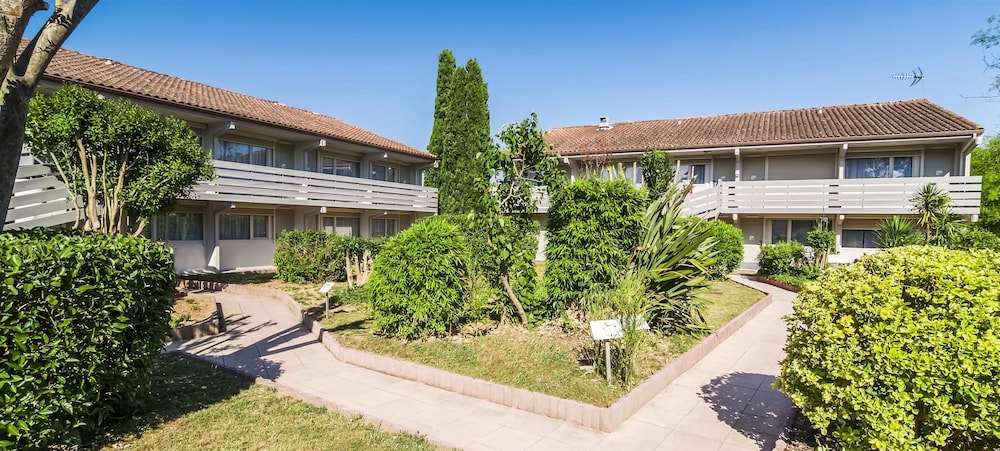 Hotel Campanile Nimes Sud Caissargues 40/48