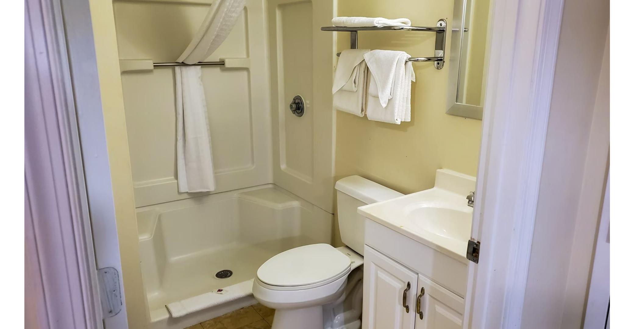 Studio 6 Extended Stay - Richmond, VA - I-64 West 22/23