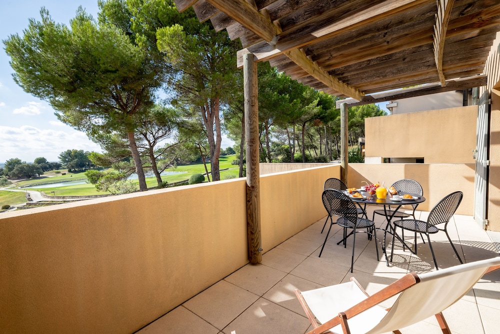 Madame Vacances Residence Provence Country Club 49/50
