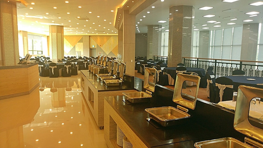 Yangyang International Airport Hotel 38/48