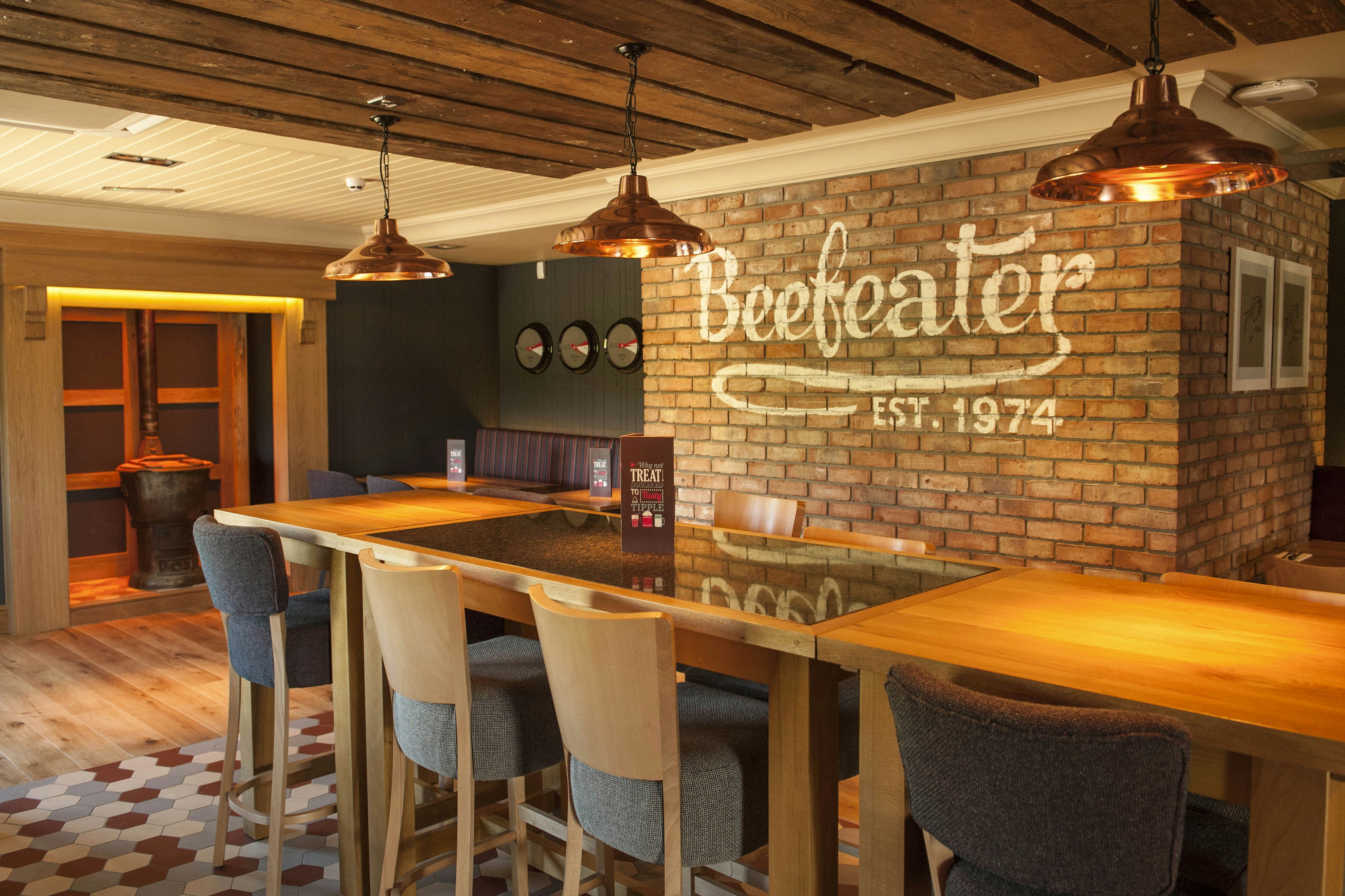Premier Inn Weymouth 32/42