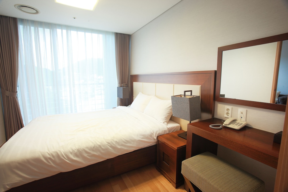Hotel Riviera Geoje 10/61