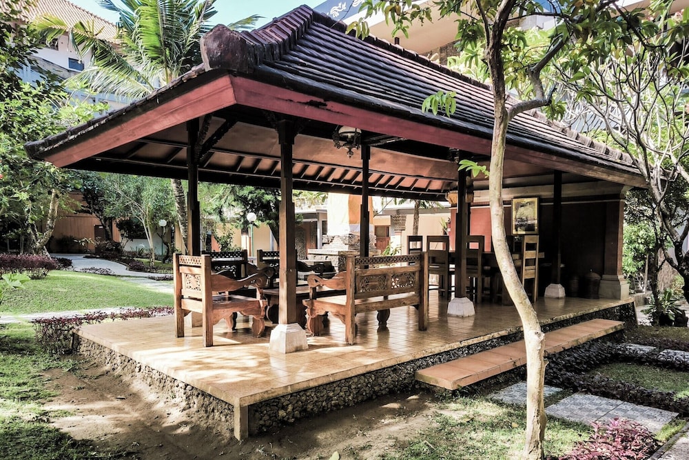 Melasti Beach Bungalows And Spa 22/49