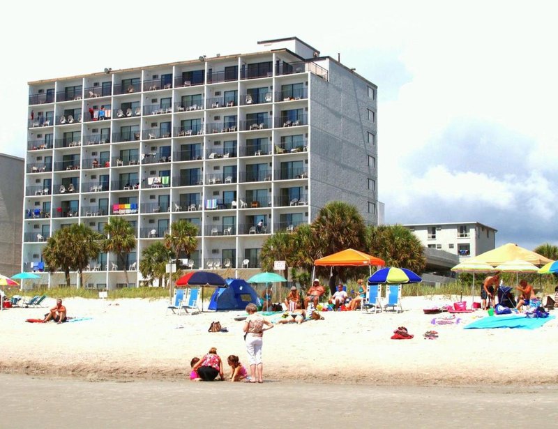Polynesian Ocean Front Hotel 2/42