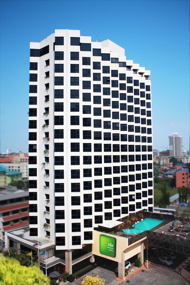 The Seasons Pattaya 11/89
