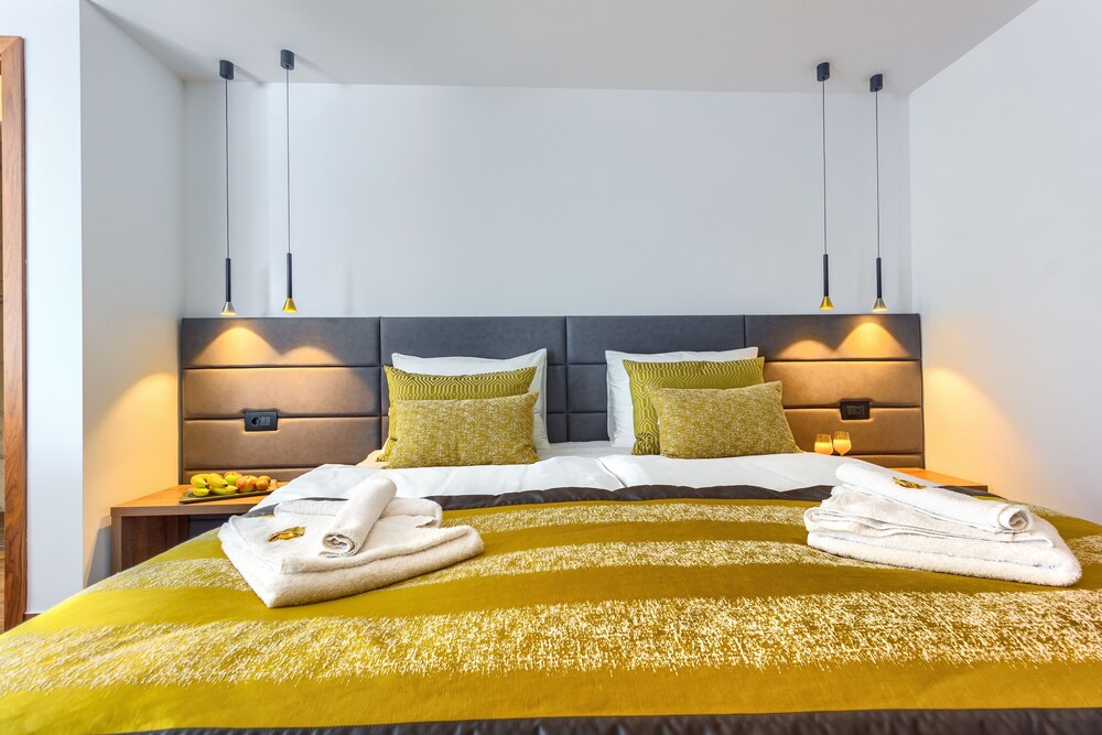 Bel Residence 27/80