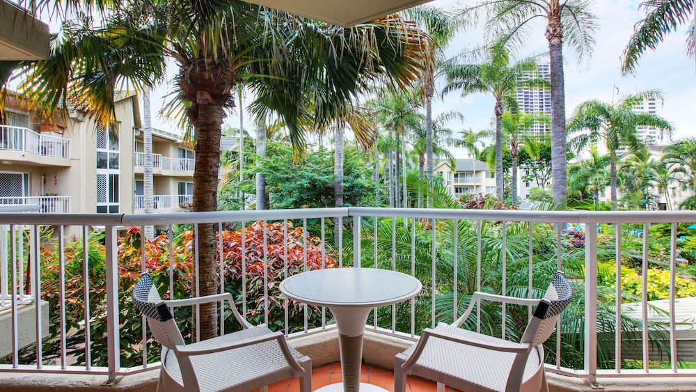 Mari Court Resort 2/72