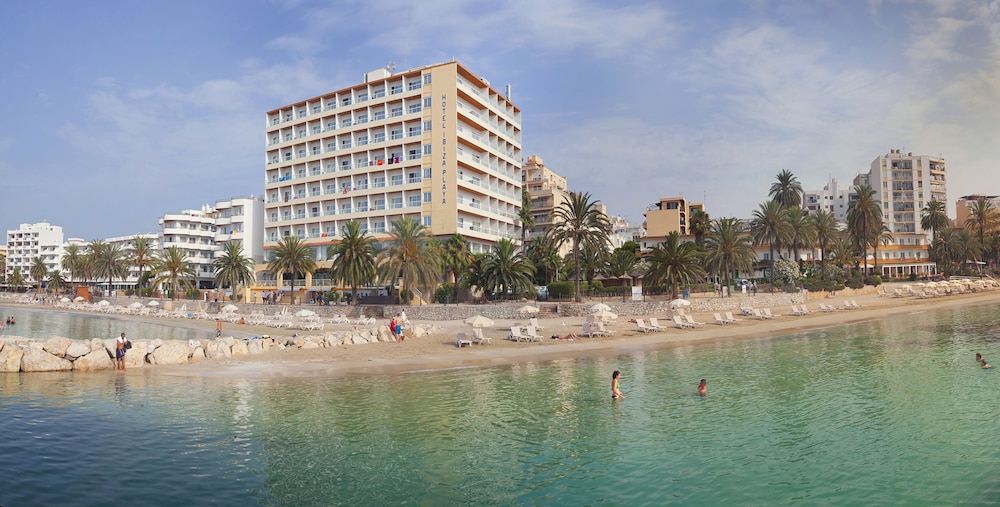 Ibiza Playa 4/53