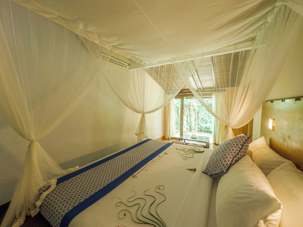 Ubud Sari Health Resort 44/84