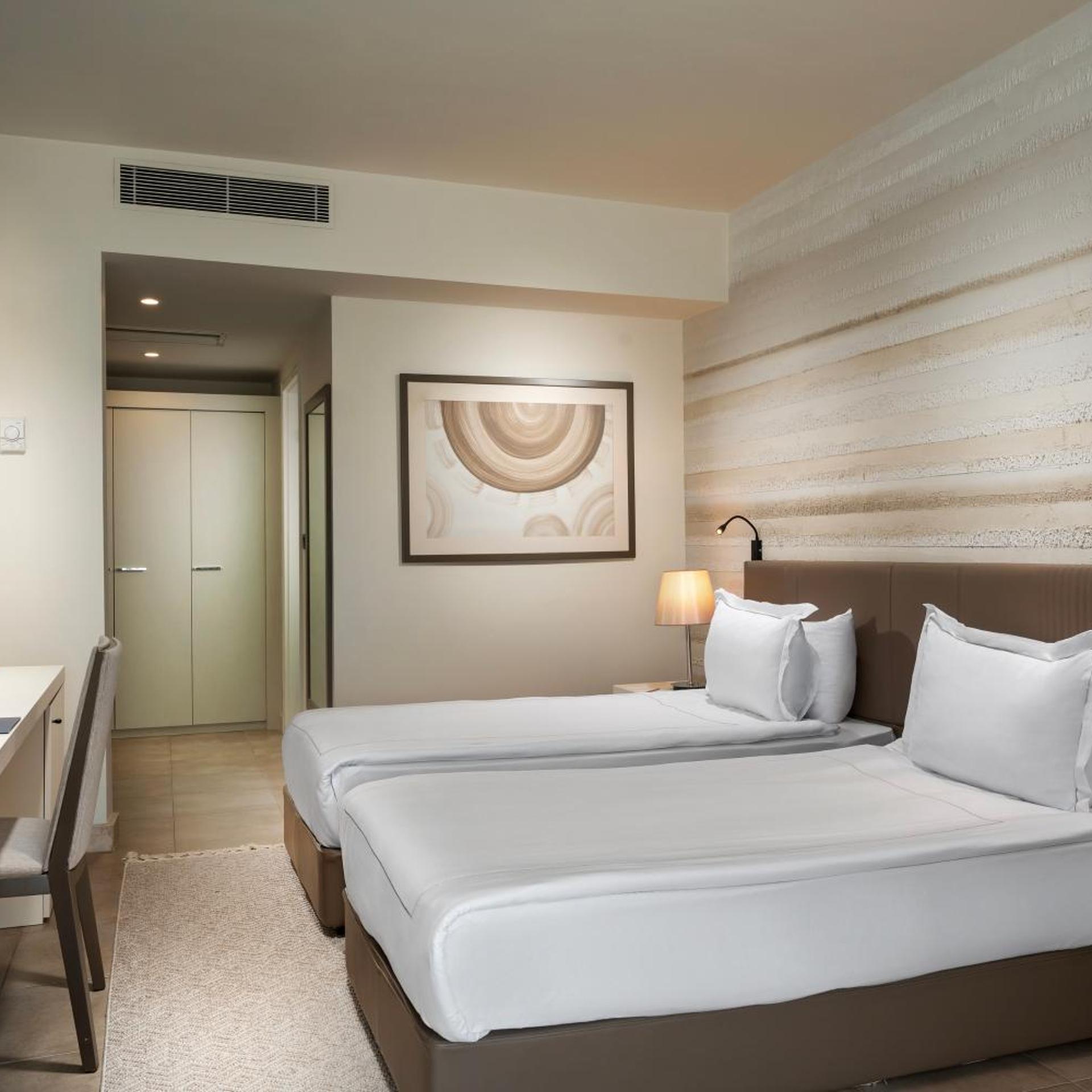 ROOM, DOUBLE BED, SEA VIEW