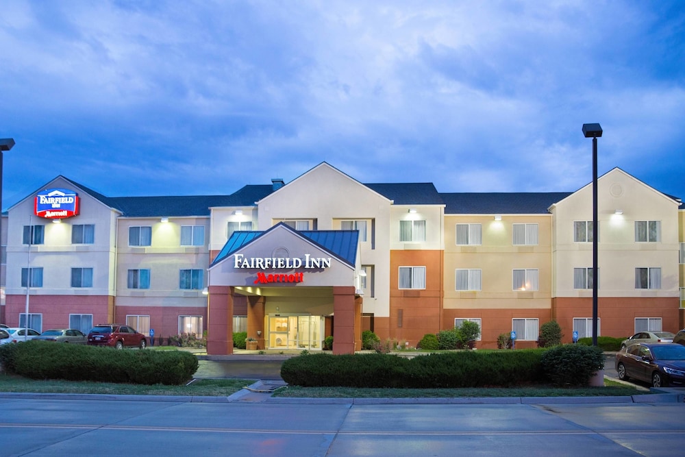 AmericInn by Wyndham Hays in HAYS - KS