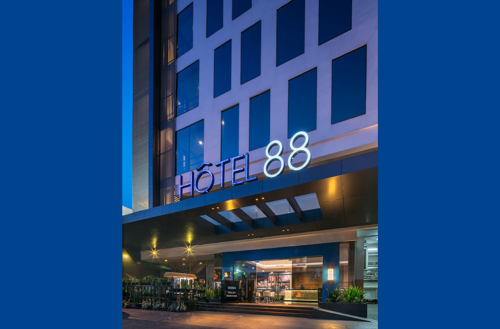 Hotel 88 Embong Malang 2/58