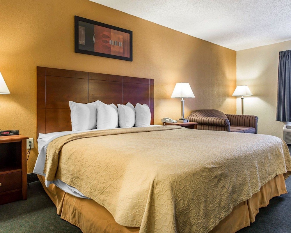 Quality Inn Aiken, SC 15/72