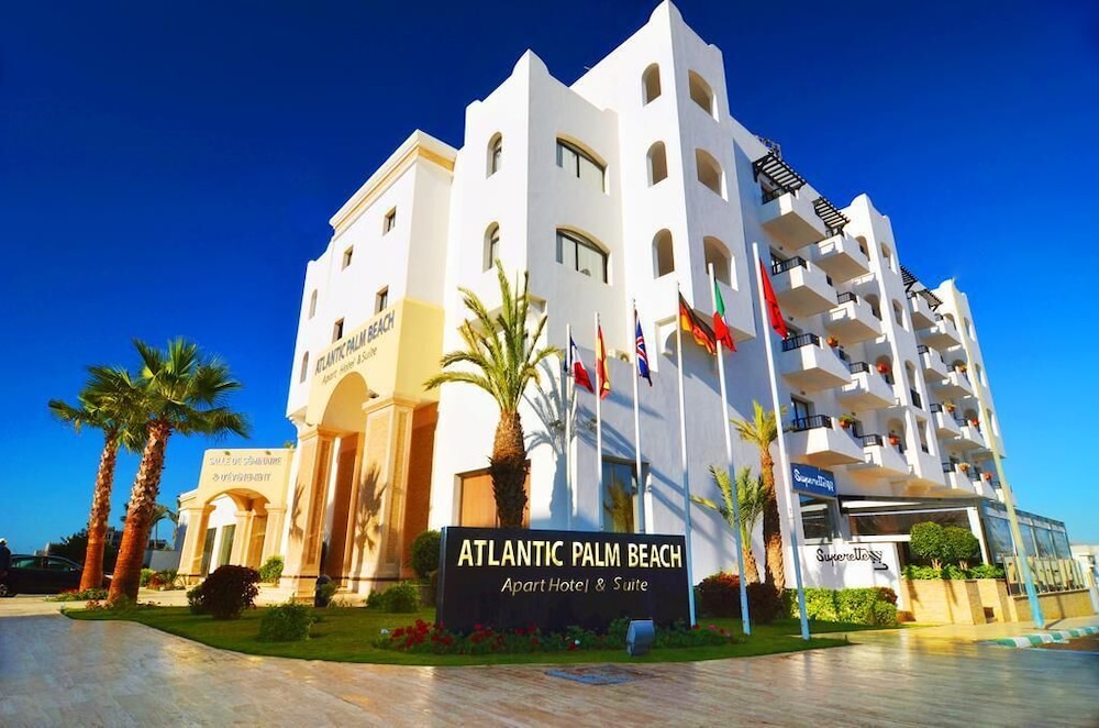 Atlantic Palm Beach 64/68