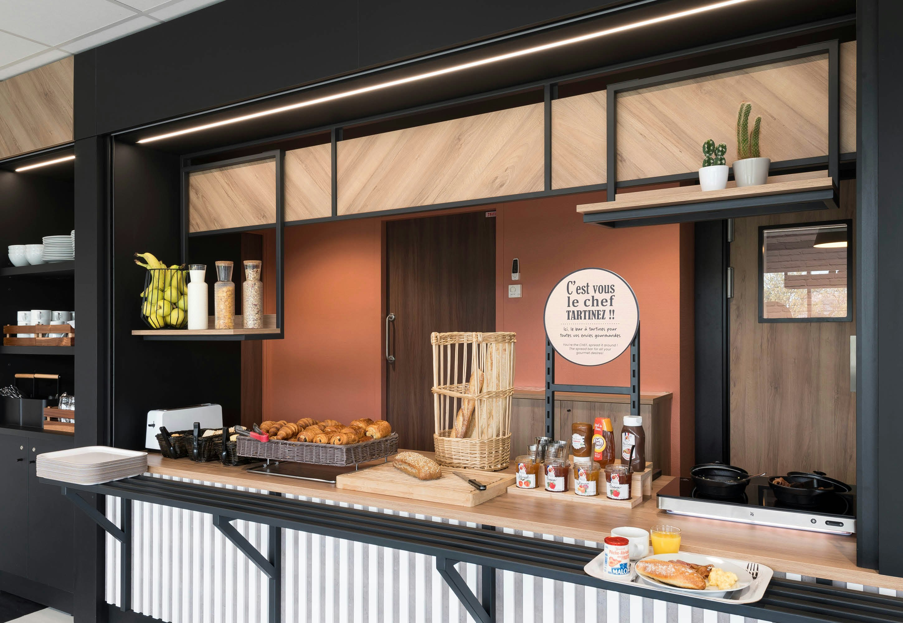 B&B HOTEL Laval Ouest 2/32