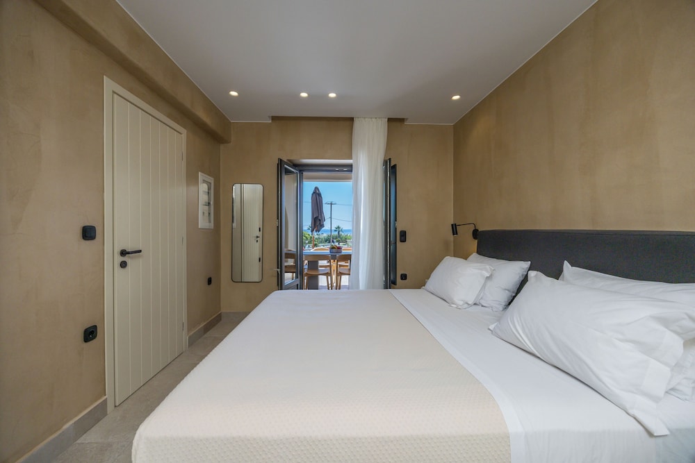 Melidron Luxury Hotel & Suites 11/50