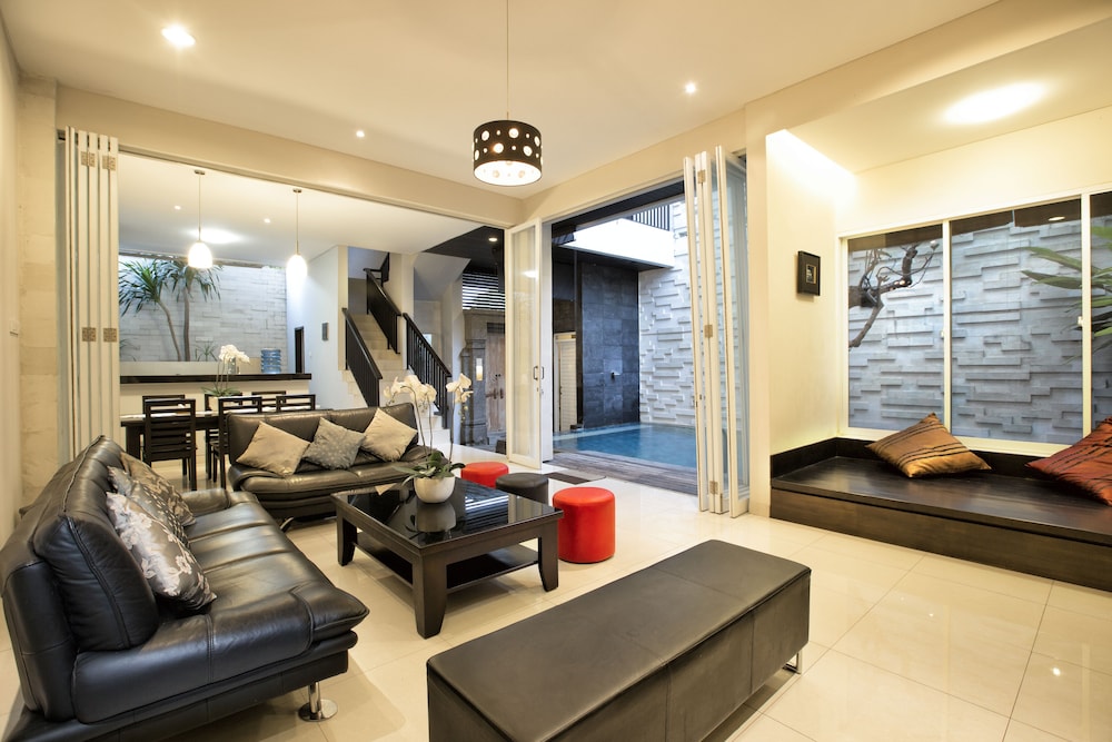 Inkuta Residence And Villa 18/32