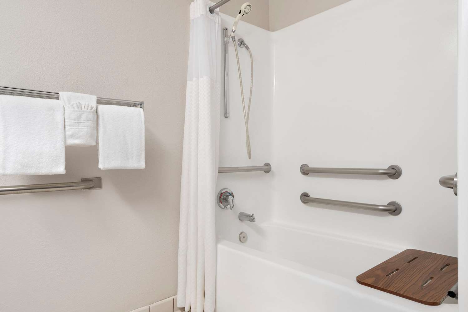 Baymont By Wyndham Casa Grande 20/20