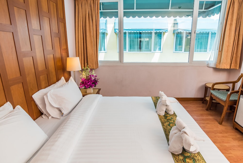SUPERIOR DOUBLE ROOM