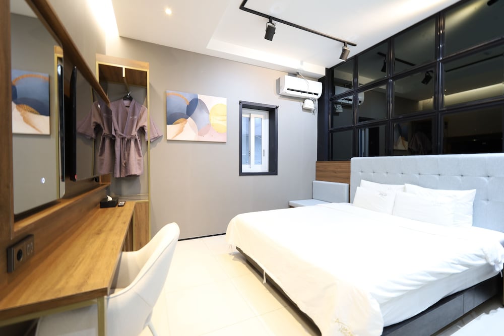 Hotel Almond Busan Station 9/47