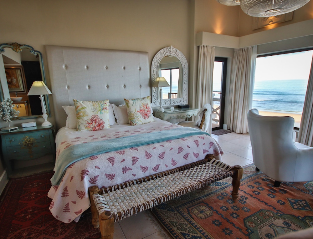 1 Bedroom, Honeymoon, Double or Twin Bed, Ocean Front
