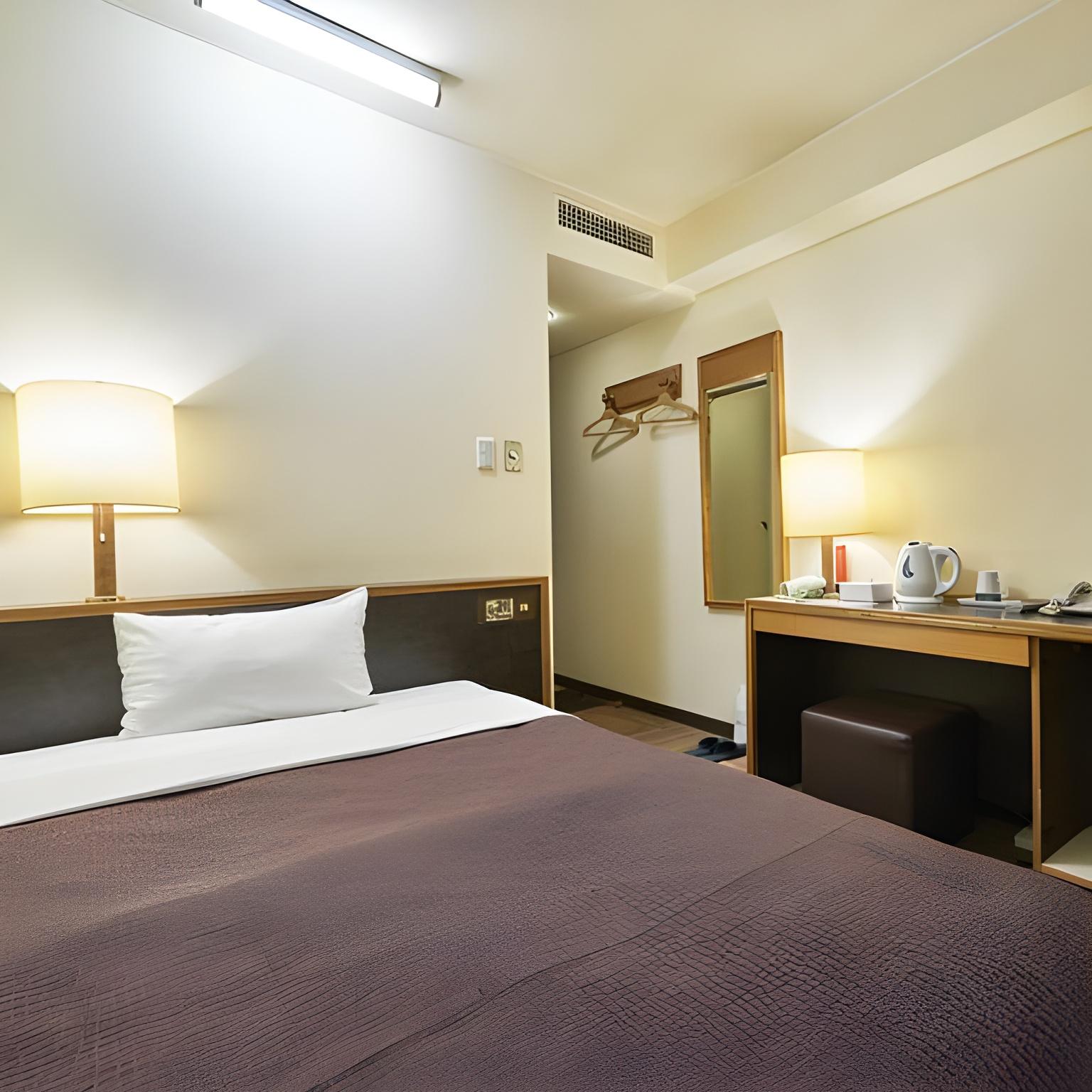 Semi Room, Standard, Semi Double Bed